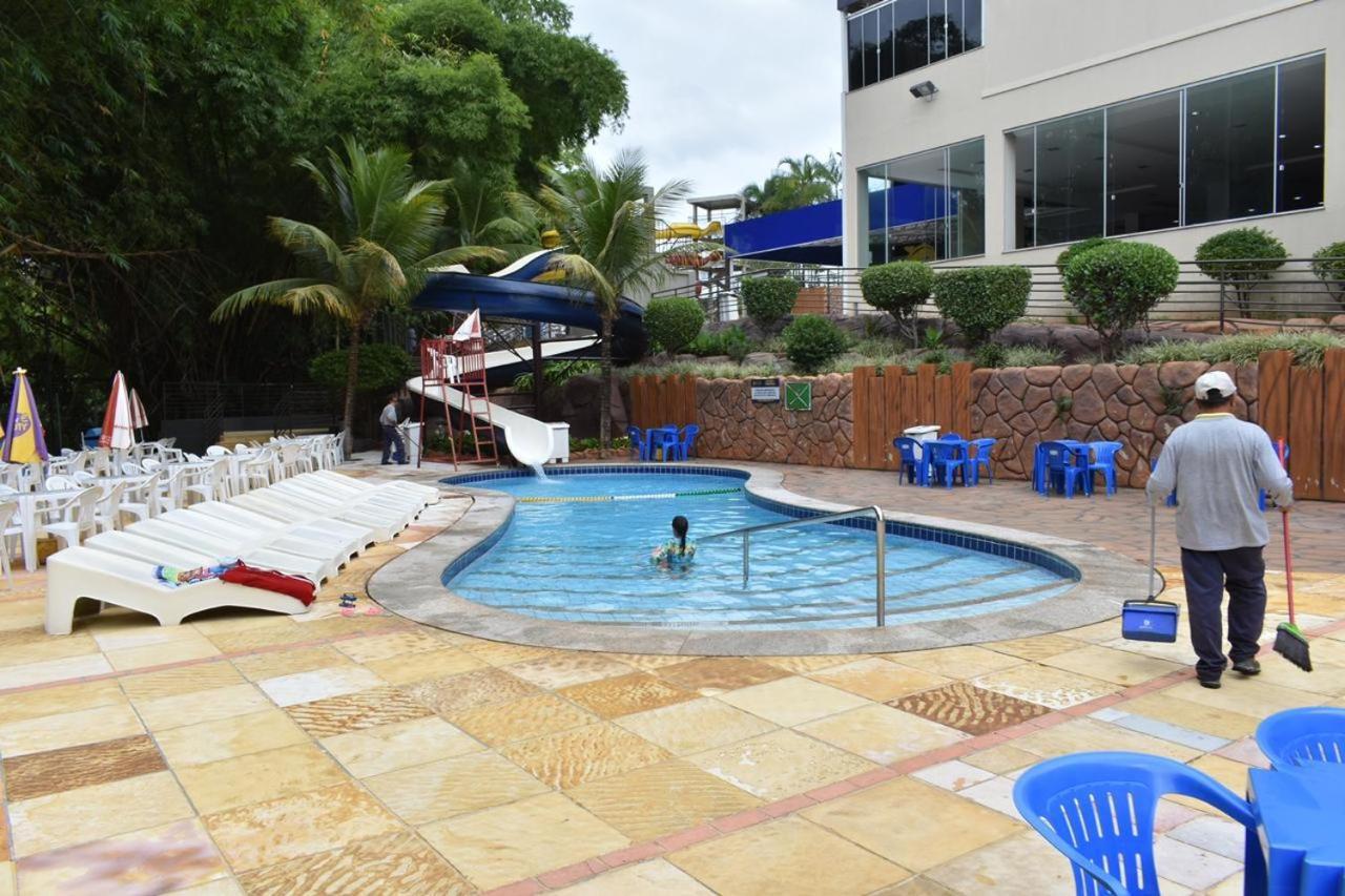 Apartamento Golden Dolphin Grand - Aroldo Imoveisdf