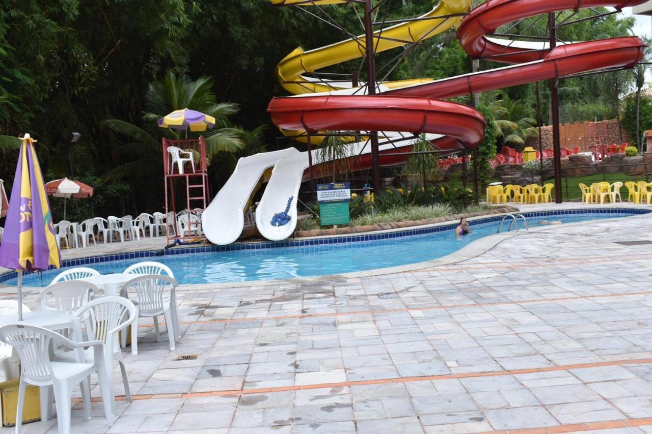Apartamento Golden Dolphin Grand - Aroldo Imoveisdf